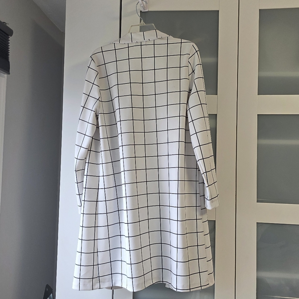 MELLODAY White Grid-Print Long Blazer Jacket - Picture 2 of 6